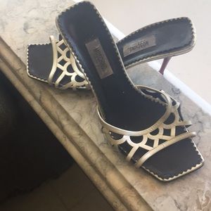 Moschino Slip-on heels